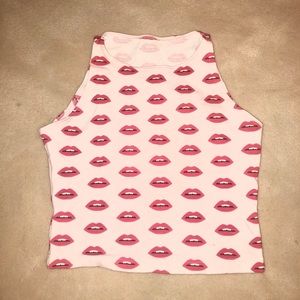 💋lips crop top💋
